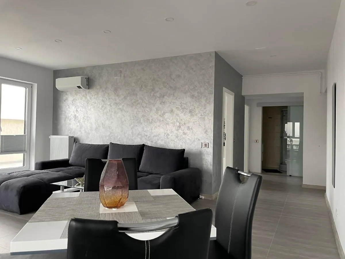 Unique Penthouse Lakeview W19 Bucarest